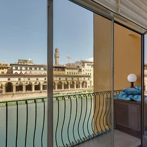 Apartment - Ponte Vecchio Balcony 